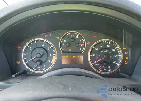 2011 Nissan Armada Platinum из США, поврежденный, VIN 5N1AA0NE5BN617417